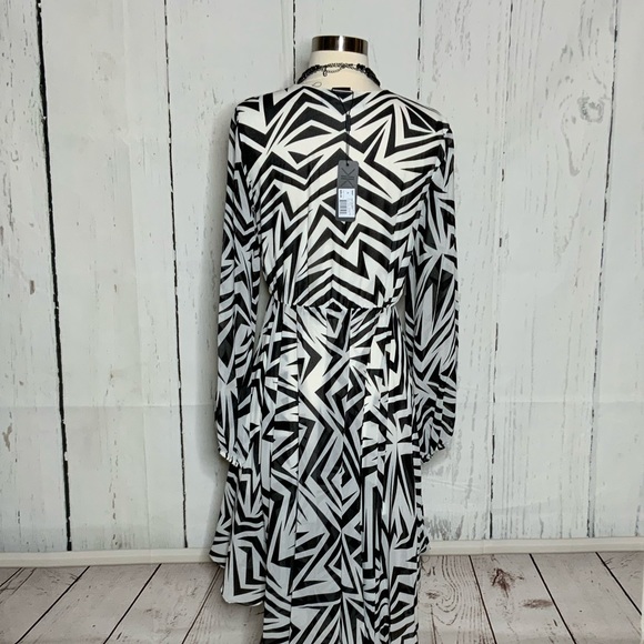 Kardashian Kollection - Picture 9 of 14